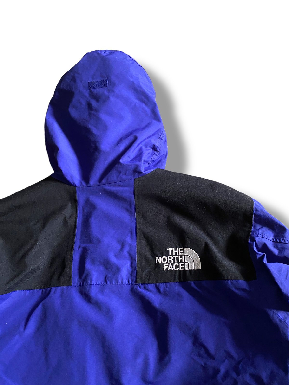 MOUNTAIN JKT MOUNTAIN JKT