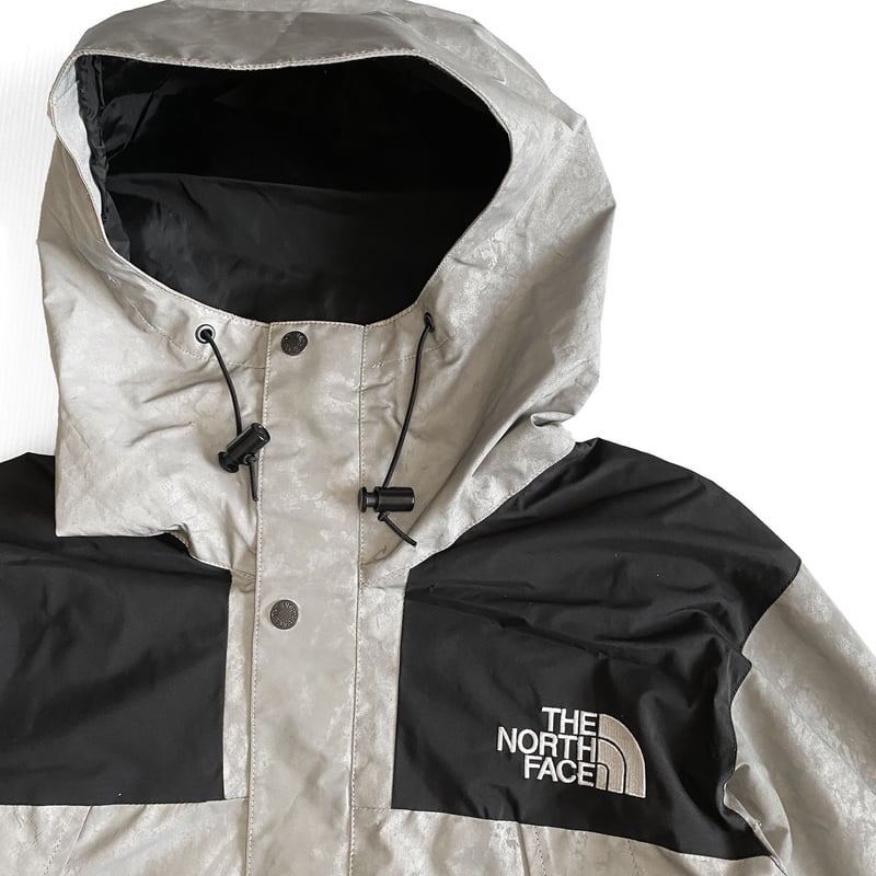 Reflective 3M Mountain Parka by Supreme | insta Reflective 3M Mountain Parka by Supreme | insta
