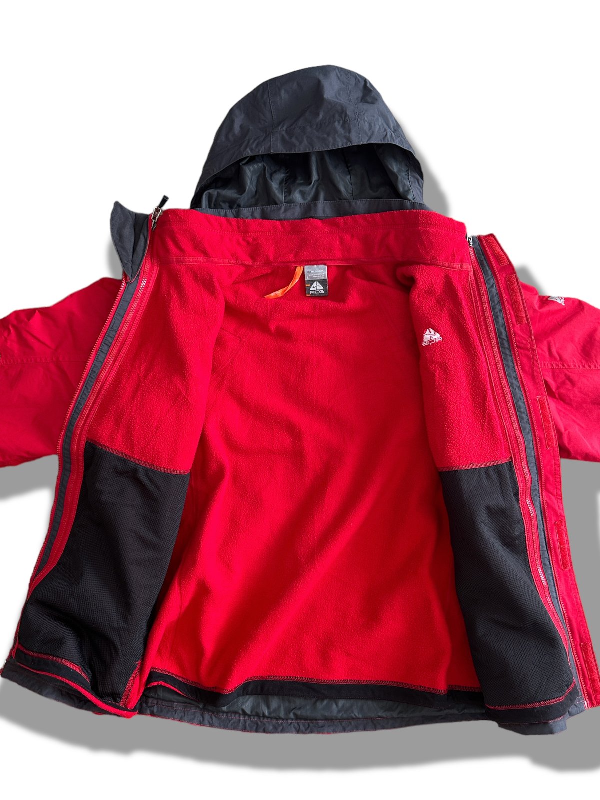 2 in 1 STORM FIT Shell JKT by NIKE ACG | instan 2 in 1 STORM FIT Shell JKT by NIKE ACG | instan