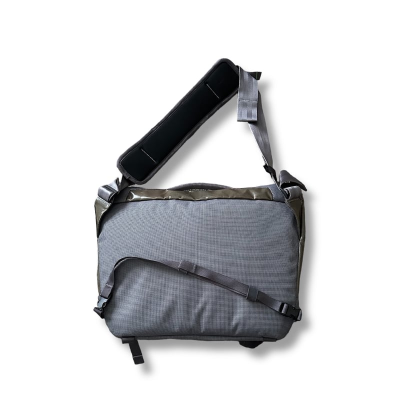 Black Hole Messenger by Patagonia | instantboot