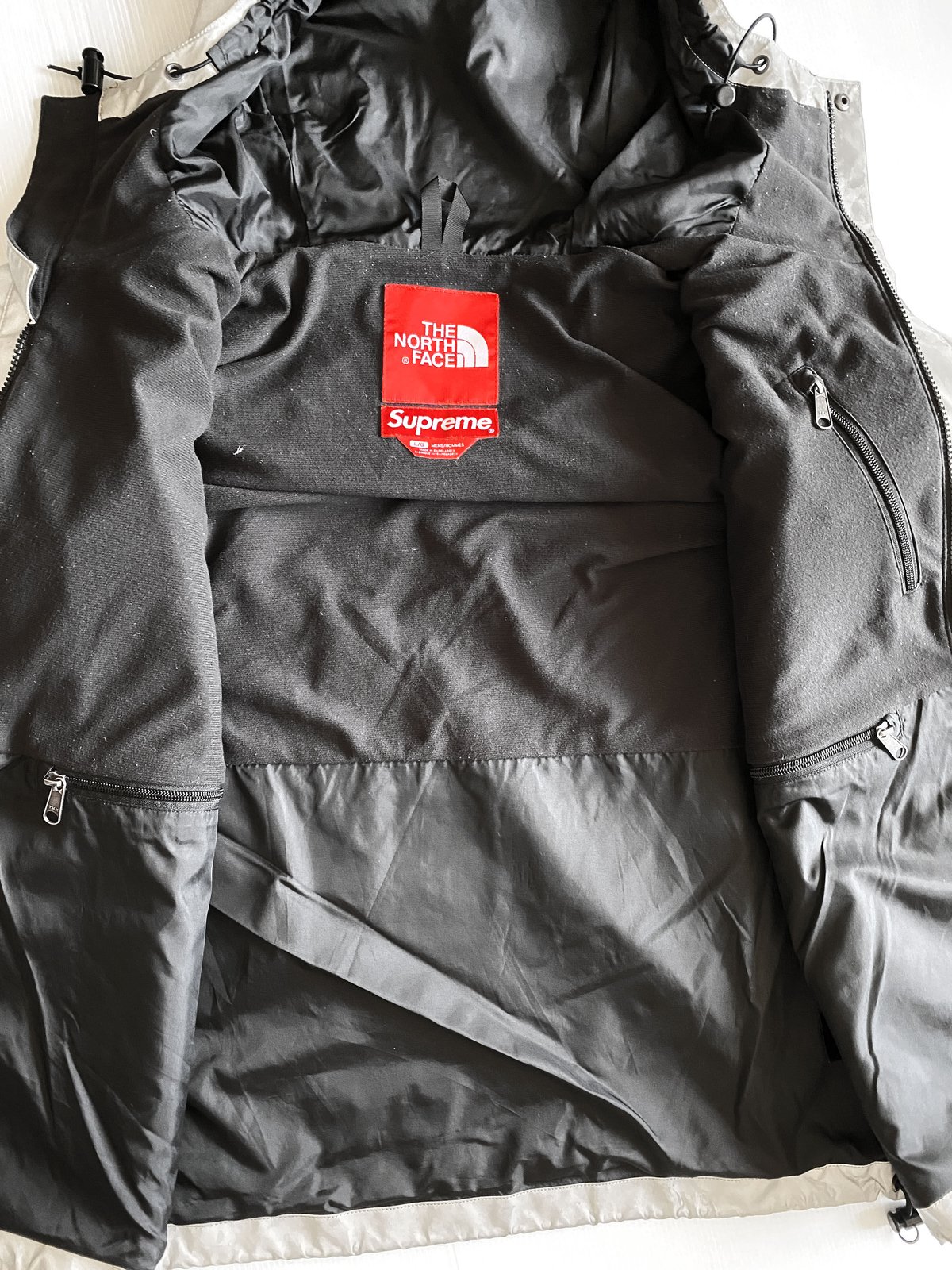 Reflective 3M Mountain Parka by Supreme | insta Reflective 3M Mountain Parka by Supreme | insta