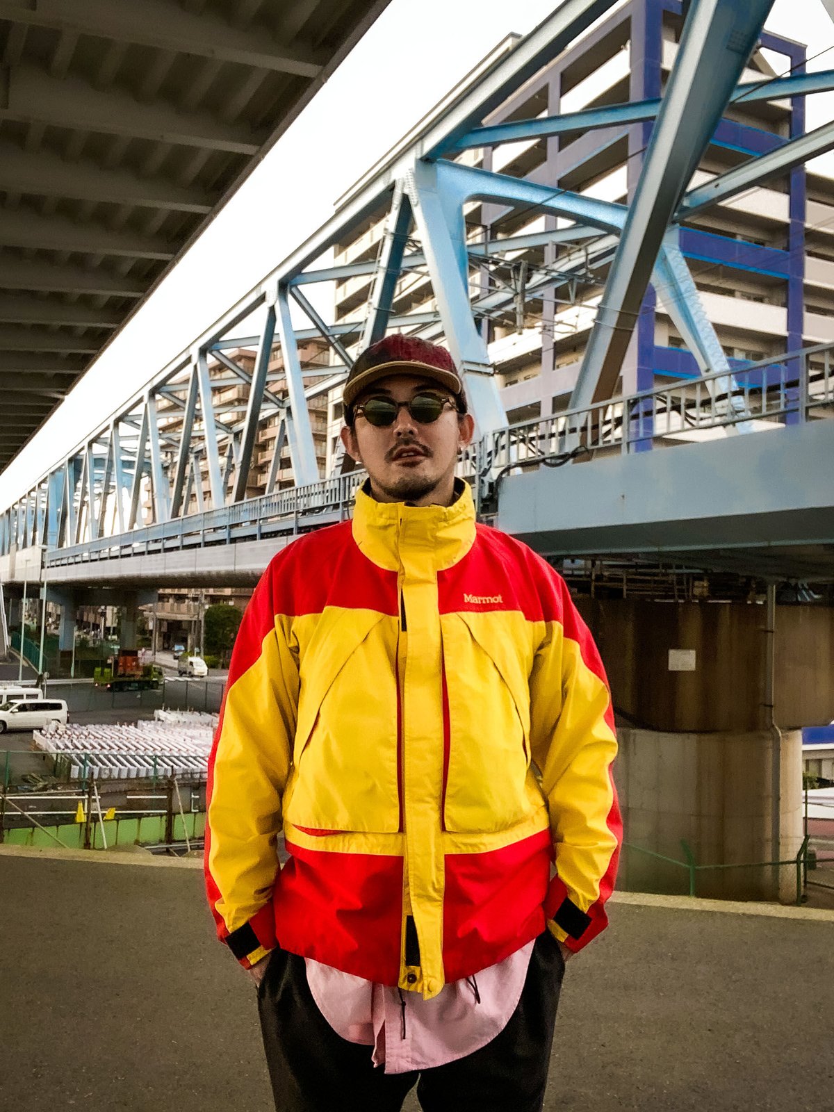 90s Marmot Alpinist Jacket マウンテンパーカー 黄 黒 90s Marmot Alpinist Jacket マウンテンパーカー 黄 黒 90年代Marmot