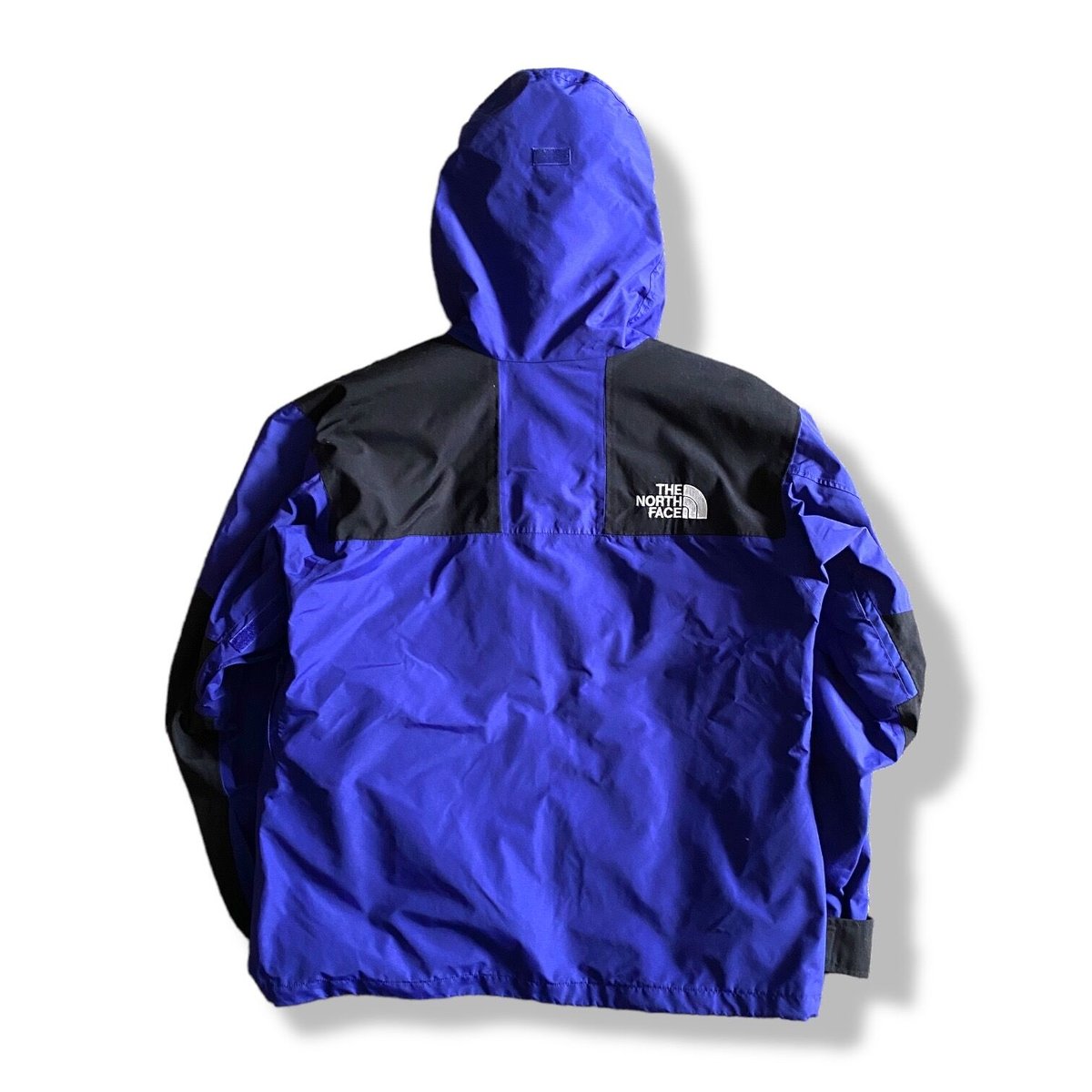 MOUNTAIN JKT MOUNTAIN JKT