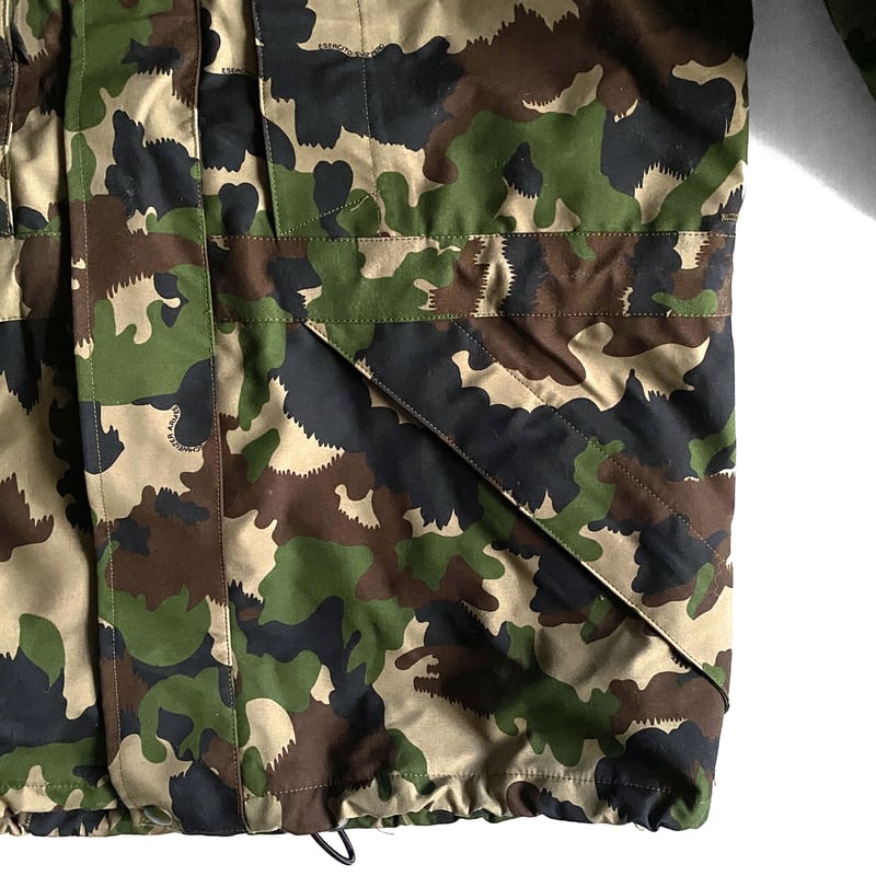 Schweizer Armee Gore Tex JKT Dead Stock | insta