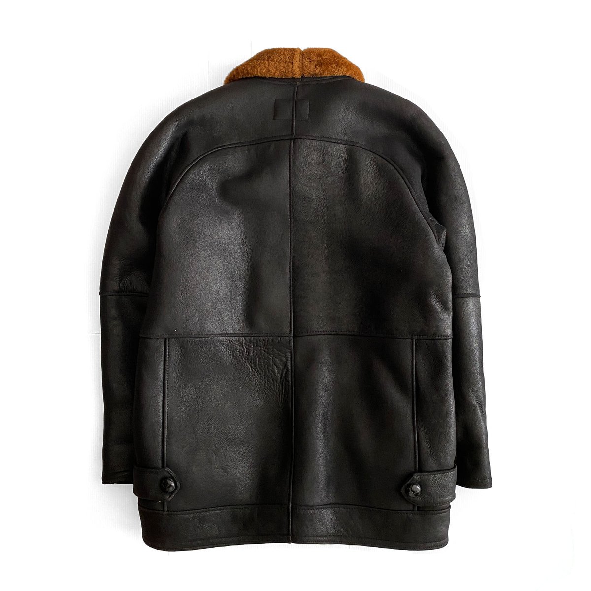 Winny Roaste Sheepskin Coat | instantbootleg store Winny Roaste Sheepskin Coat | instantbootleg store