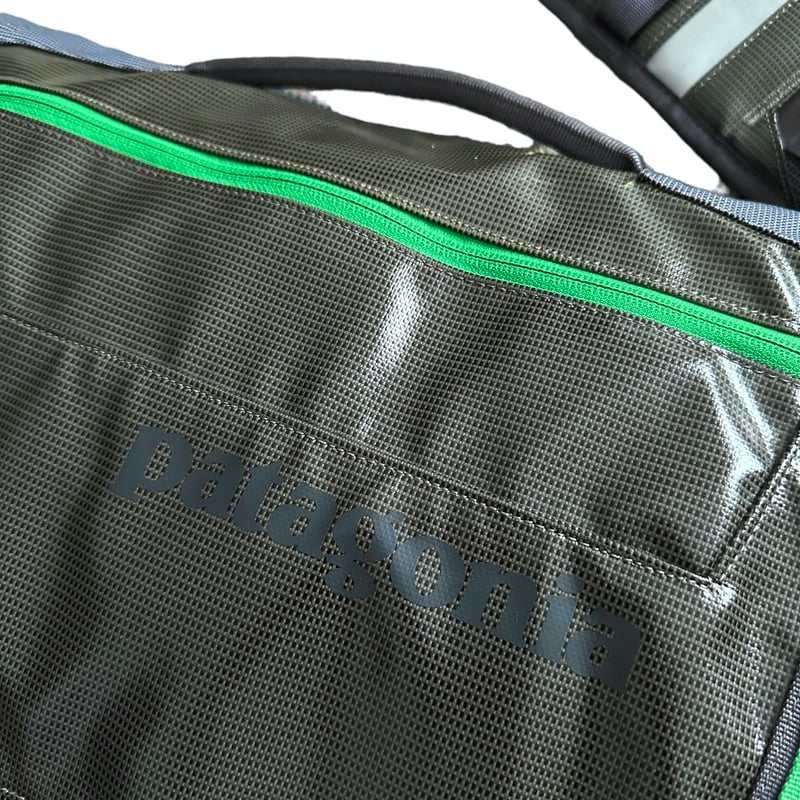 バッグ patagonia BLACK HOLE MESSENGER Black Hole Messenger by Patagonia | instantboot