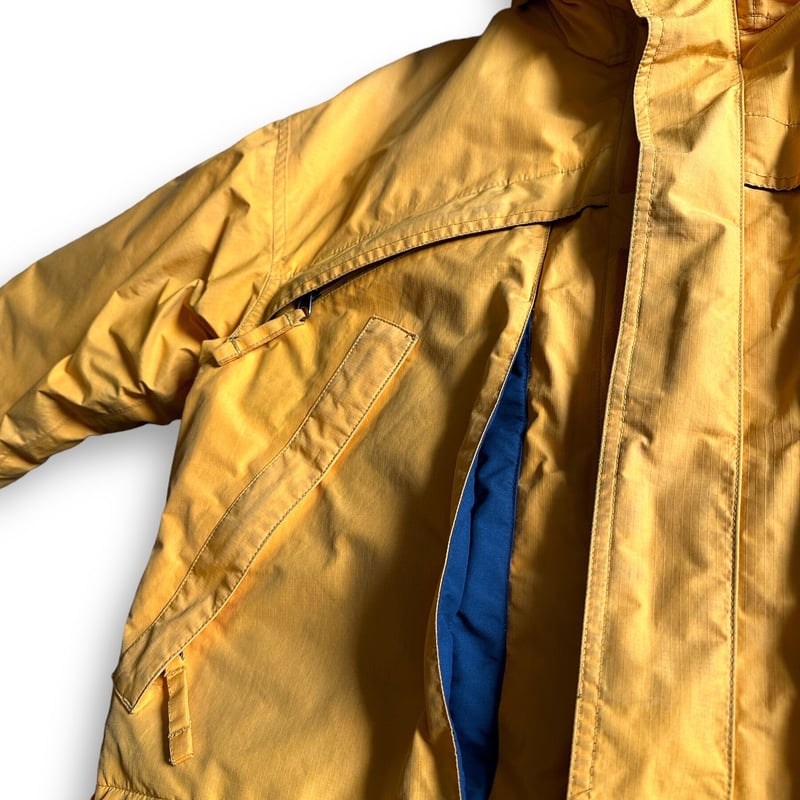 Gore-Tex Puffer JKT by mont-bell | instantbootl Gore-Tex Puffer JKT by mont-bell | instantbootl