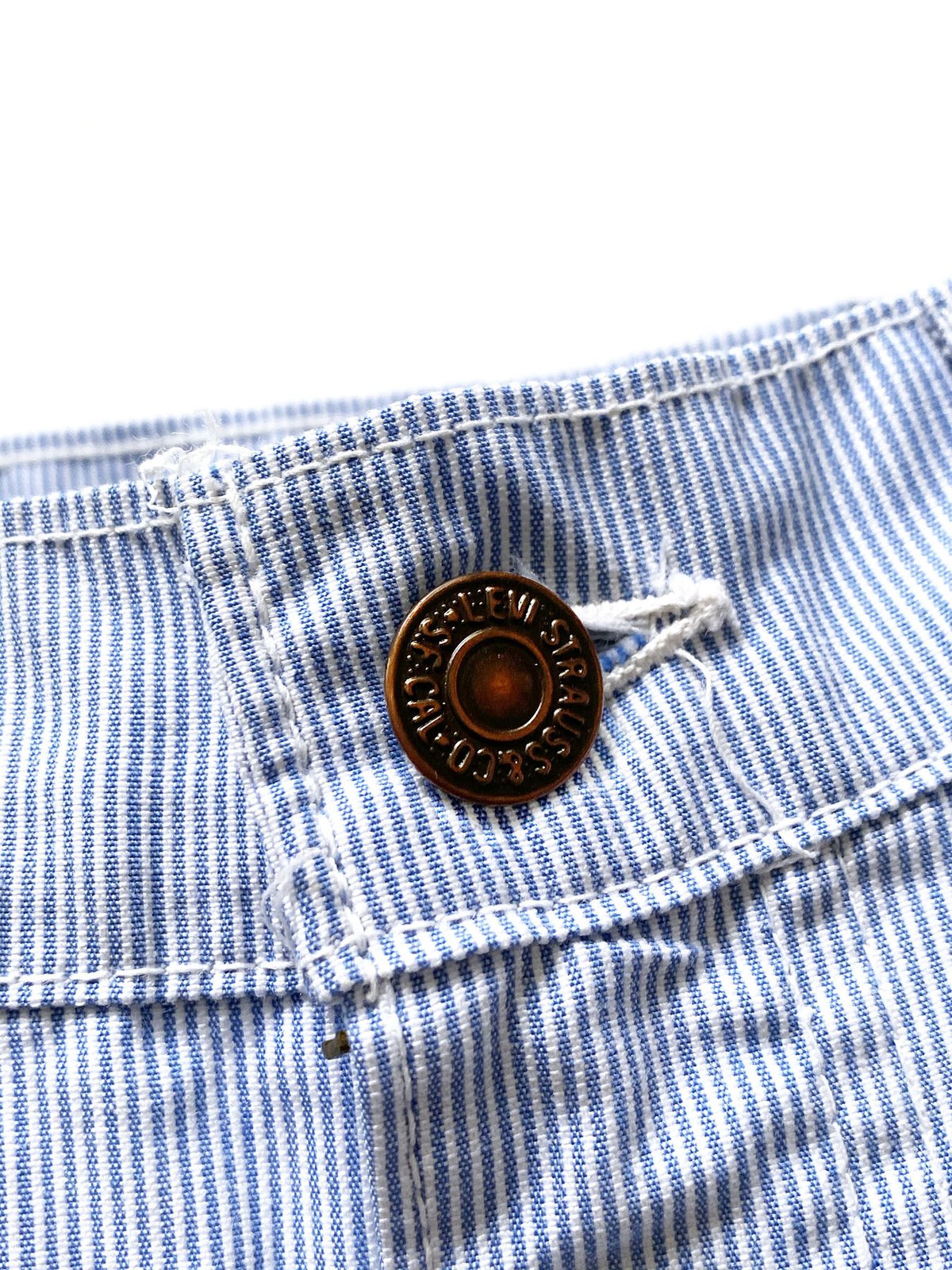 LEVI'S Gentlemen's Jeans BLK TAB | instantbootl...