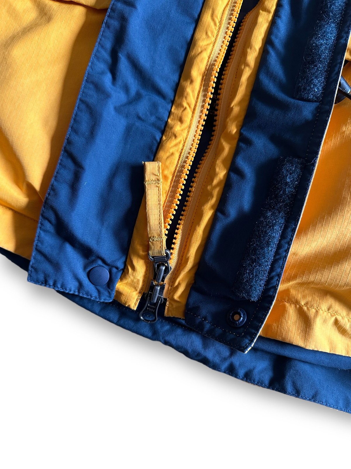 Gore-Tex Puffer JKT by mont-bell | instantbootl Gore-Tex Puffer JKT by mont-bell | instantbootl