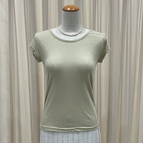 《即日発送📦》Cap double u neck t-shirt