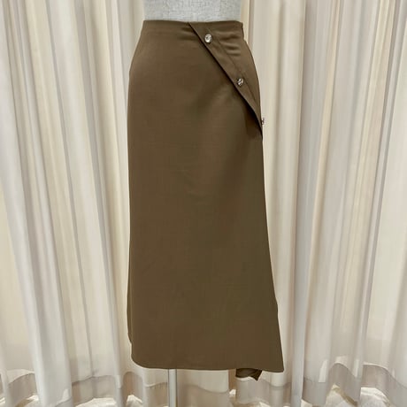 《即日発送📦》Asymmetrical cut button skirt