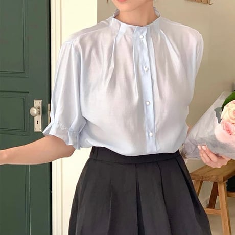 《即日発送📦》Pearl tuck blouse
