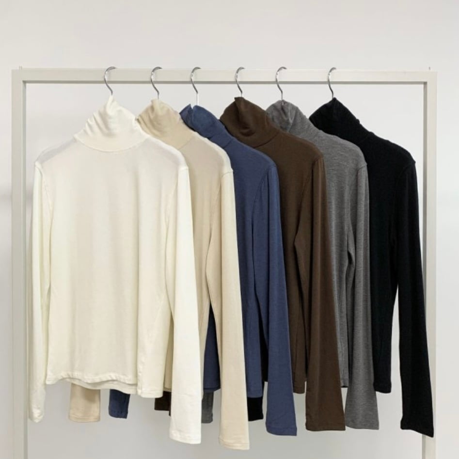 即日発送》Simple turtleneck | MAYLILY