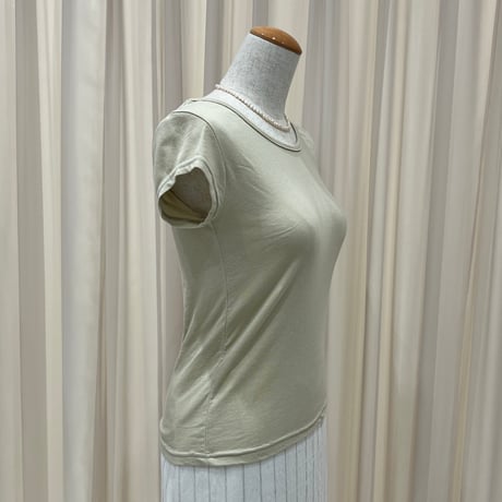 《即日発送📦》Cap double u neck t-shirt