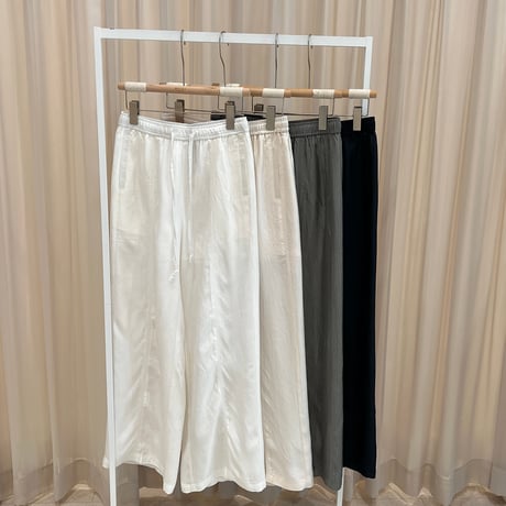 《予約販売》STUNNING Drawstring Satin Pants
