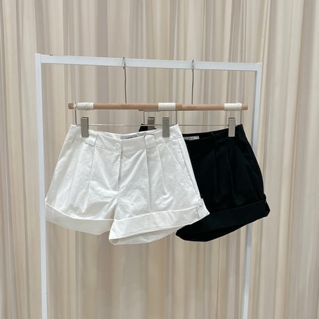 《予約販売》Rolled-Up Shorts
