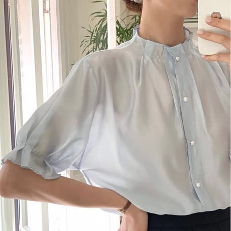 《即日発送📦》Pearl tuck blouse