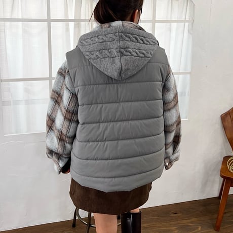《予約販売》再入荷🖤Cable Knit Quilted Hood Vest