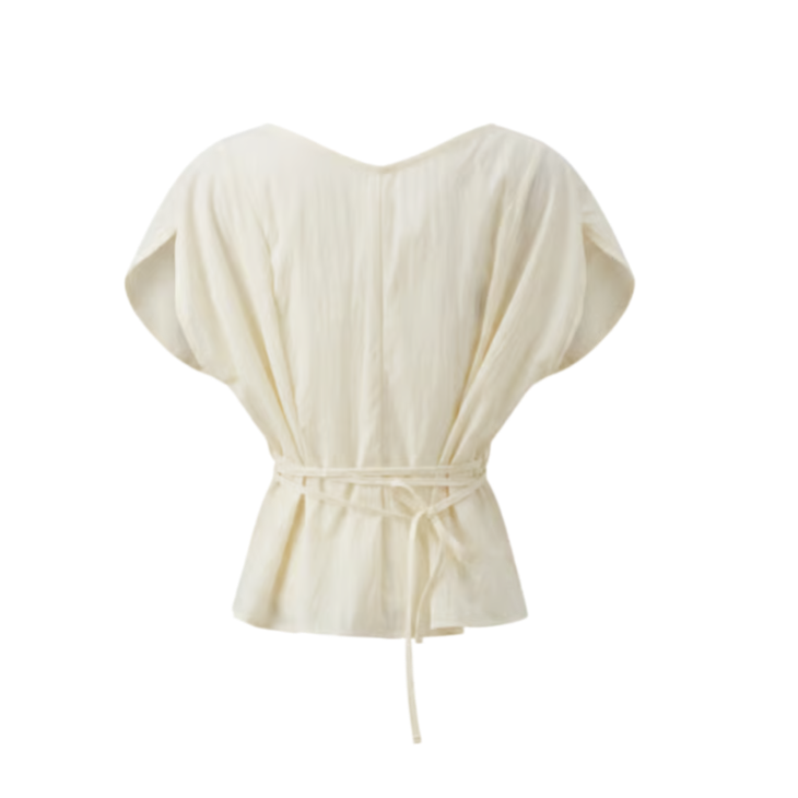 るん【新品未使用】emm Tulip blouse 予約販売》Petal Neck Tulip Blouse | MAYLILY