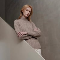 《予約販売》Wool Blend Cable Knit Sweater