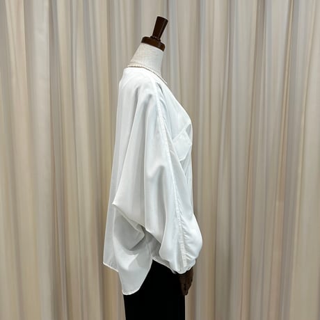 《即日発送📦》V-neck Pocket Shirt