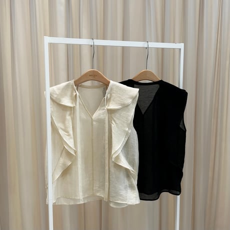 《即日発送📦》Ruffle sleeveless blouse