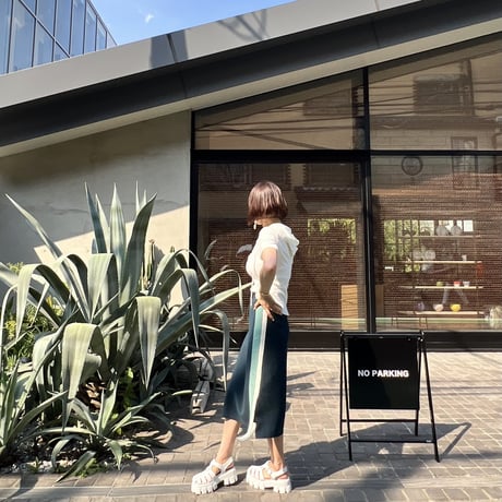 《一部即日発送》STUNNING Line skirt