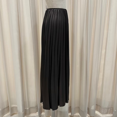 《即日発送📦》STUNNING Satin Straight Skirt