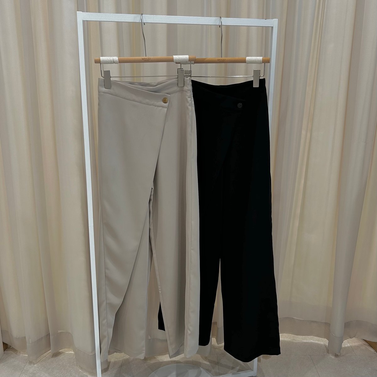 予約販売》再入荷❣️Asymmetrical Wrap Pants | MAYLILY