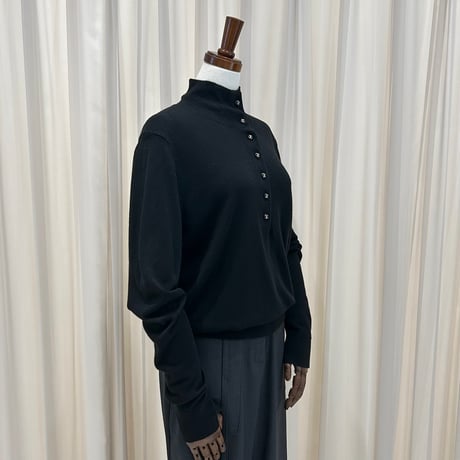 《予約販売》Buttoned Wool Polo Knit