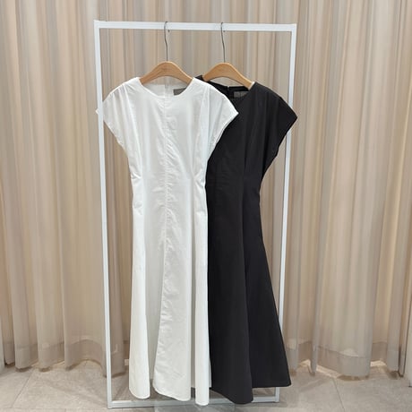 《予約販売》 Belted A-Line Maxi Dress