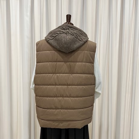 《予約販売》再入荷🖤Cable Knit Quilted Hood Vest