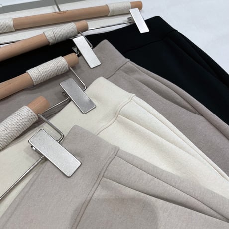 《即日発送》STUNNING relax pants