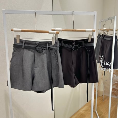 《即日発送📦》Rivet Belt Shorts