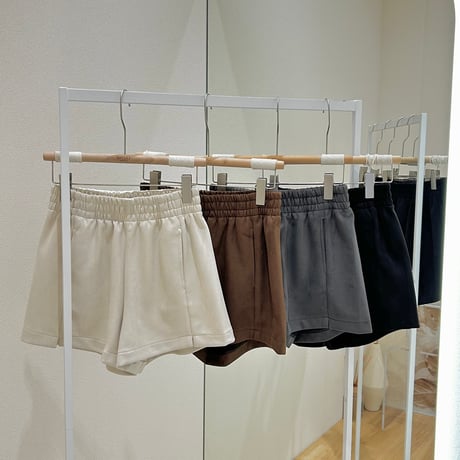 《即日発送📦》再入荷✨Suede Shorts