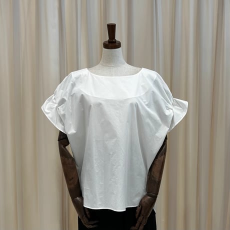 《即日発送📦》Raglan Sleeve  Frill Blouse