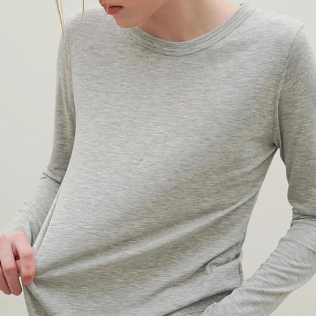 《即日発送》Double neck round long sleeve