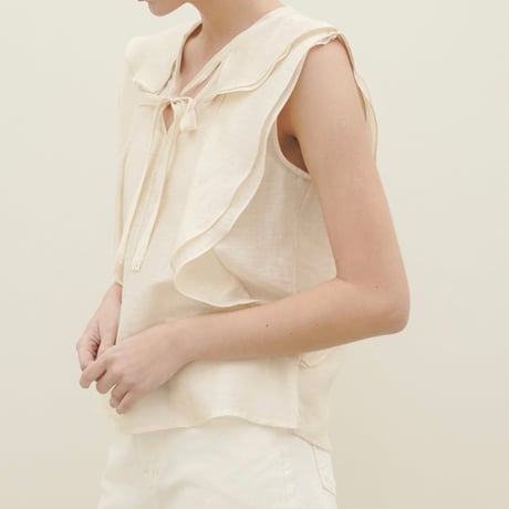 《即日発送📦》Ruffle sleeveless blouse