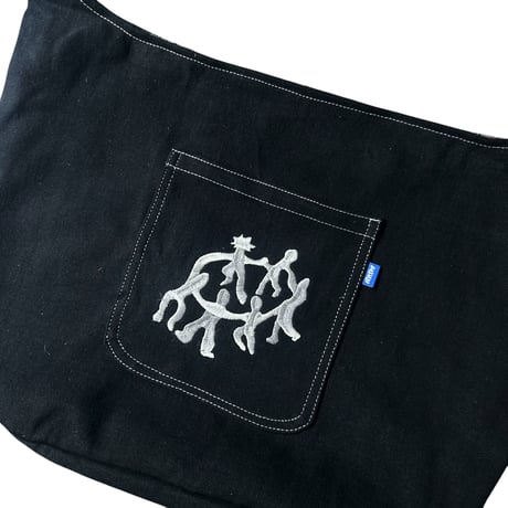 RERUN CARGO BAG BLACK
