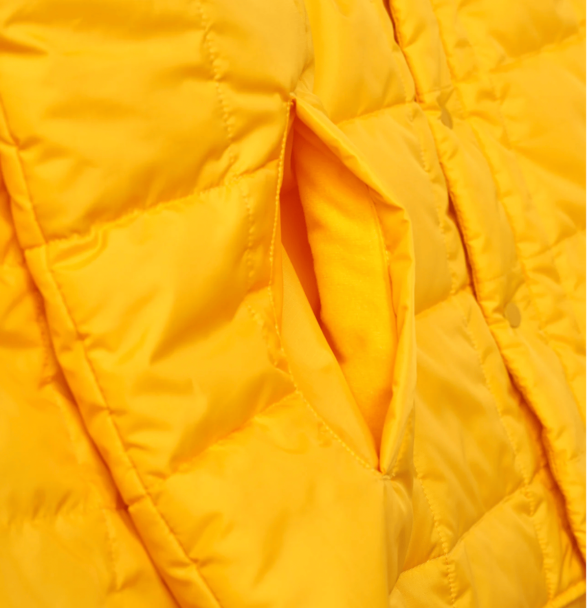 PWA QUILTED PUFFY SHIRT オリーブ PWA QUILTED PUFFY SHIRT オリーブ