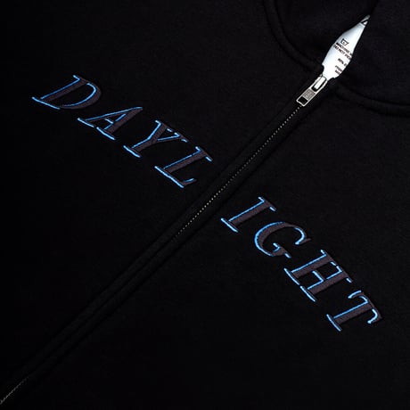 DAYLIGHT SHADOW ZIP-UP HOOD BLACK