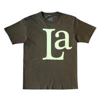 LAUG BIG SIGN TEE BROWN