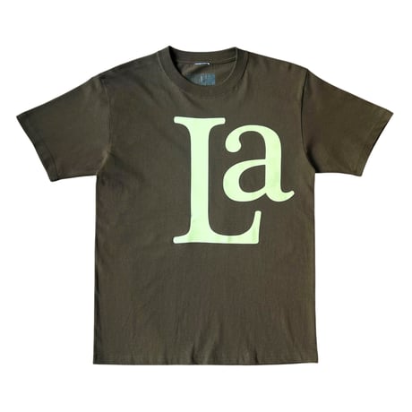 LAUG BIG SIGN TEE BROWN