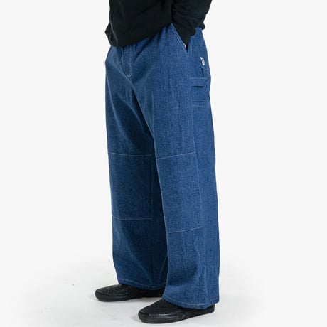 POETIC COLLECTIVE SCULPTOR PANTS – LIGHT BLUE DENIM / WHITE SEAMS