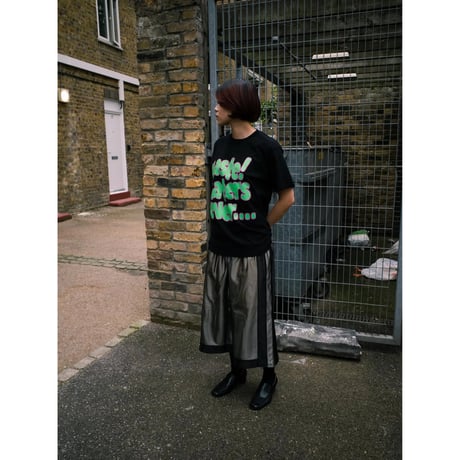 LAUG WSE TEE BLACK