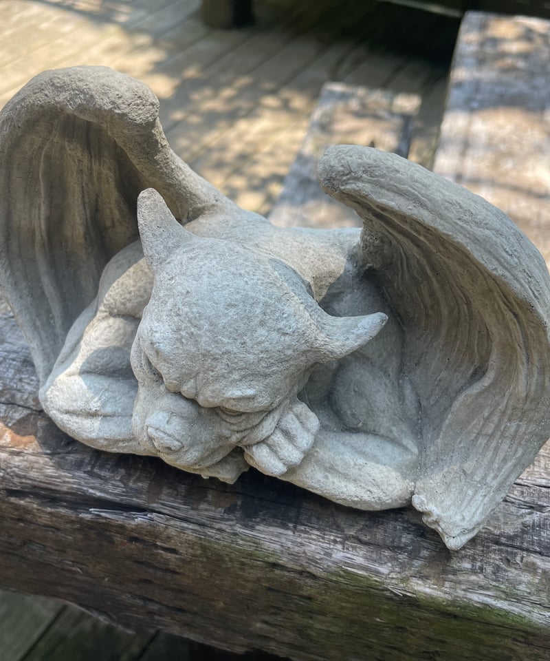 残1。ピーピングガーゴイル　イギリス製品 残1。ピーピングガーゴイル イギリス製品 English Resting