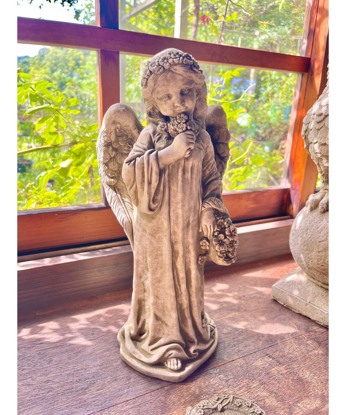 ANGEL FLOWER BASKET | Okanoueno Tsurubaraya