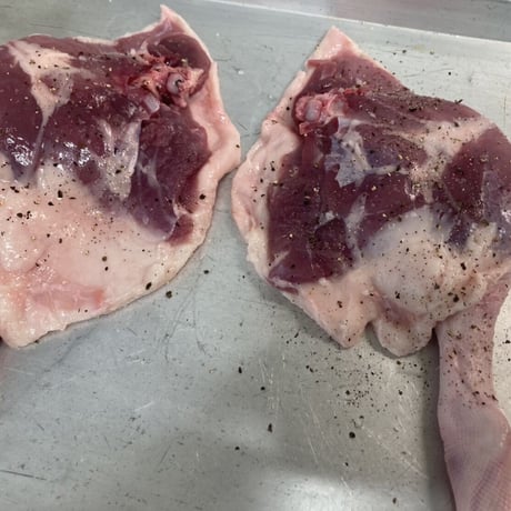 あいち鴨骨付もも肉４本セット（1100～1400g）