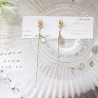 高品質ラブラドライトピアス「Selene-月光の女神-」(316L)