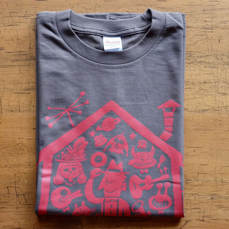 LIVING ROOM LIVE T-Shirts Charcoal×Radish